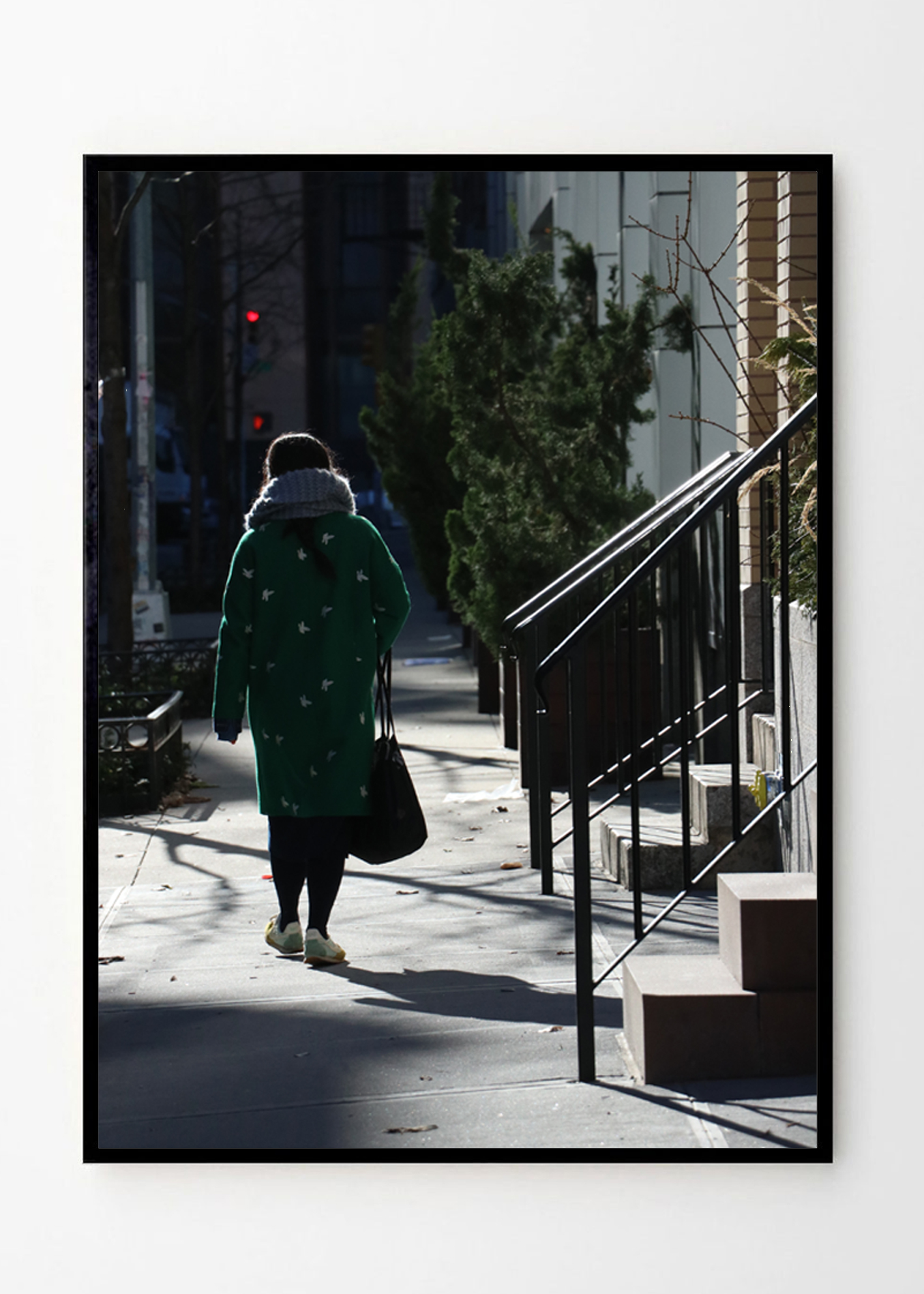 האישה והאור האישה והאור