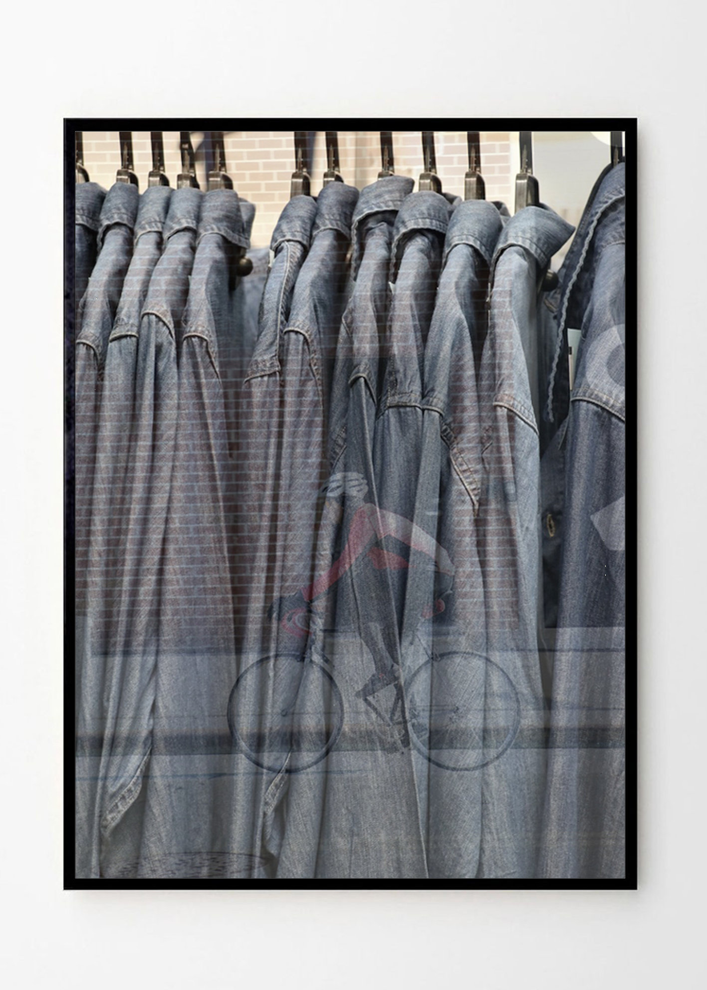 מעילים ואופניים