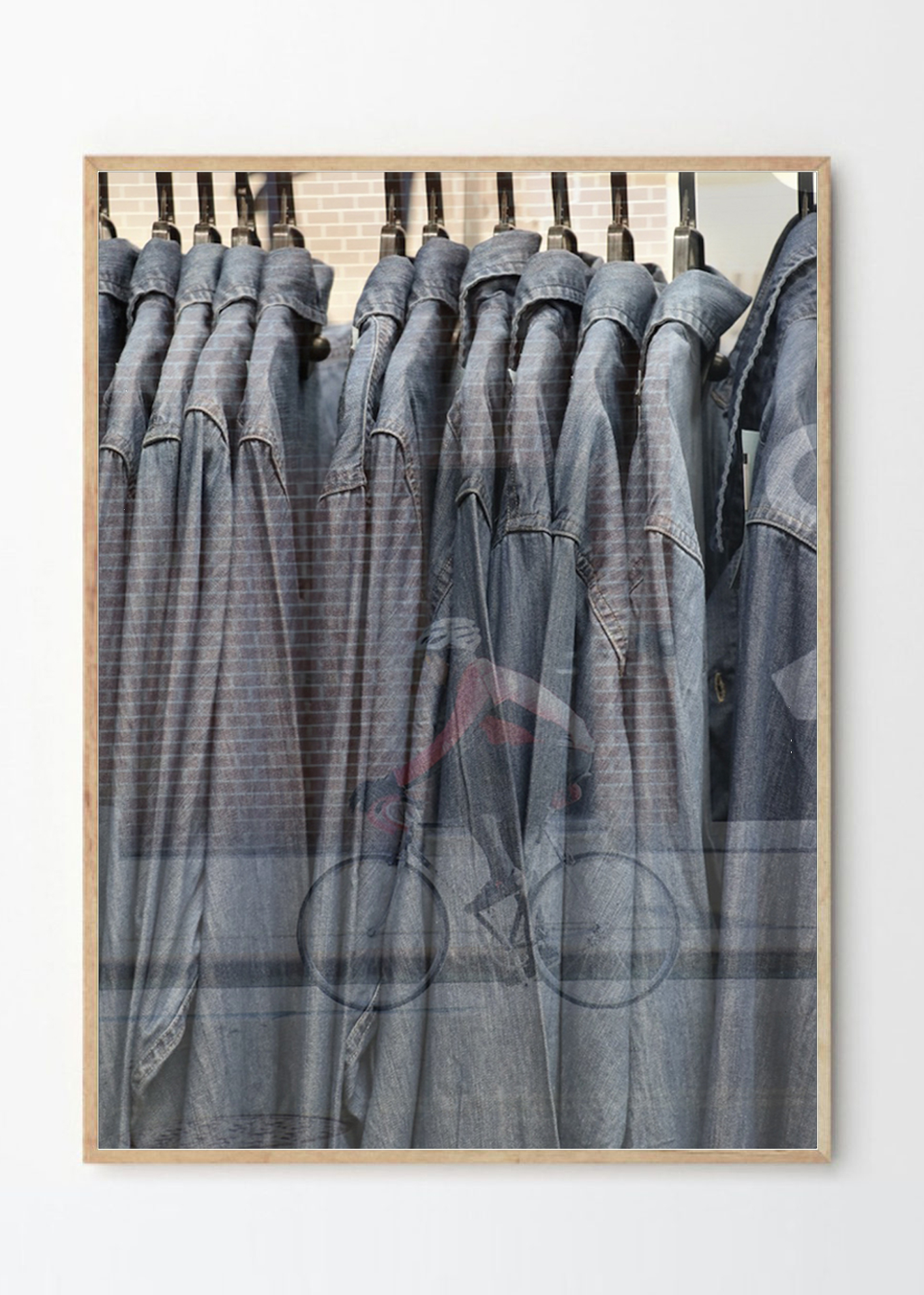 מעילים ואופניים