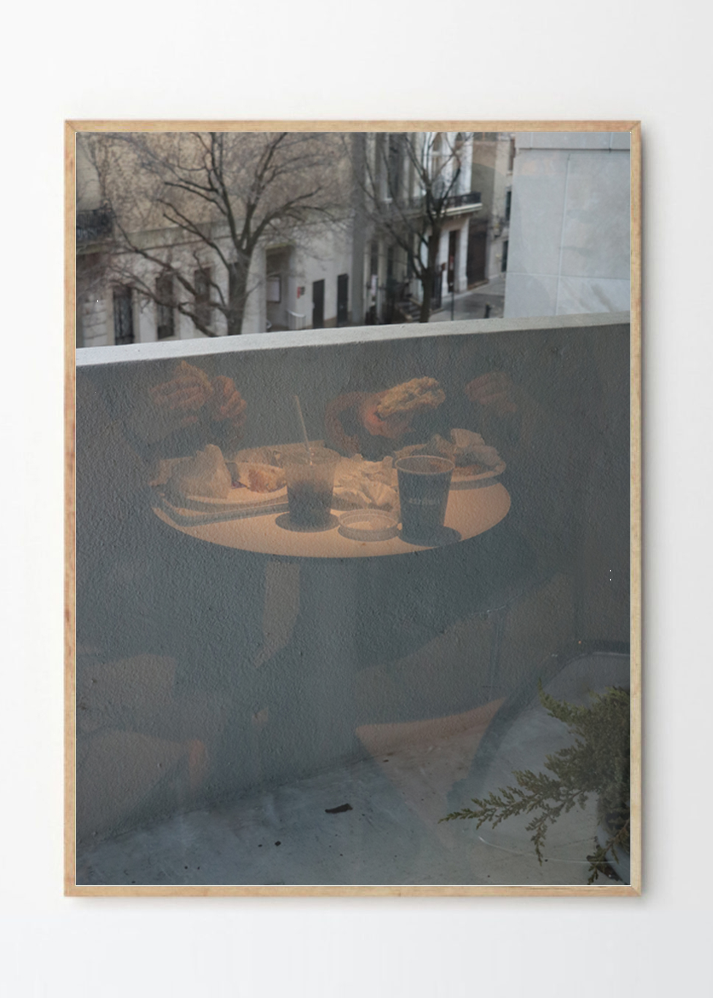 שולחן הקפיטריה במוזיאון